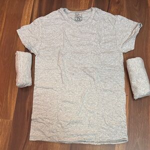 BUNDLE of 3 Crew Neck Fruit of the Loom Gray Short Sleeve Tee Unisex Size Small